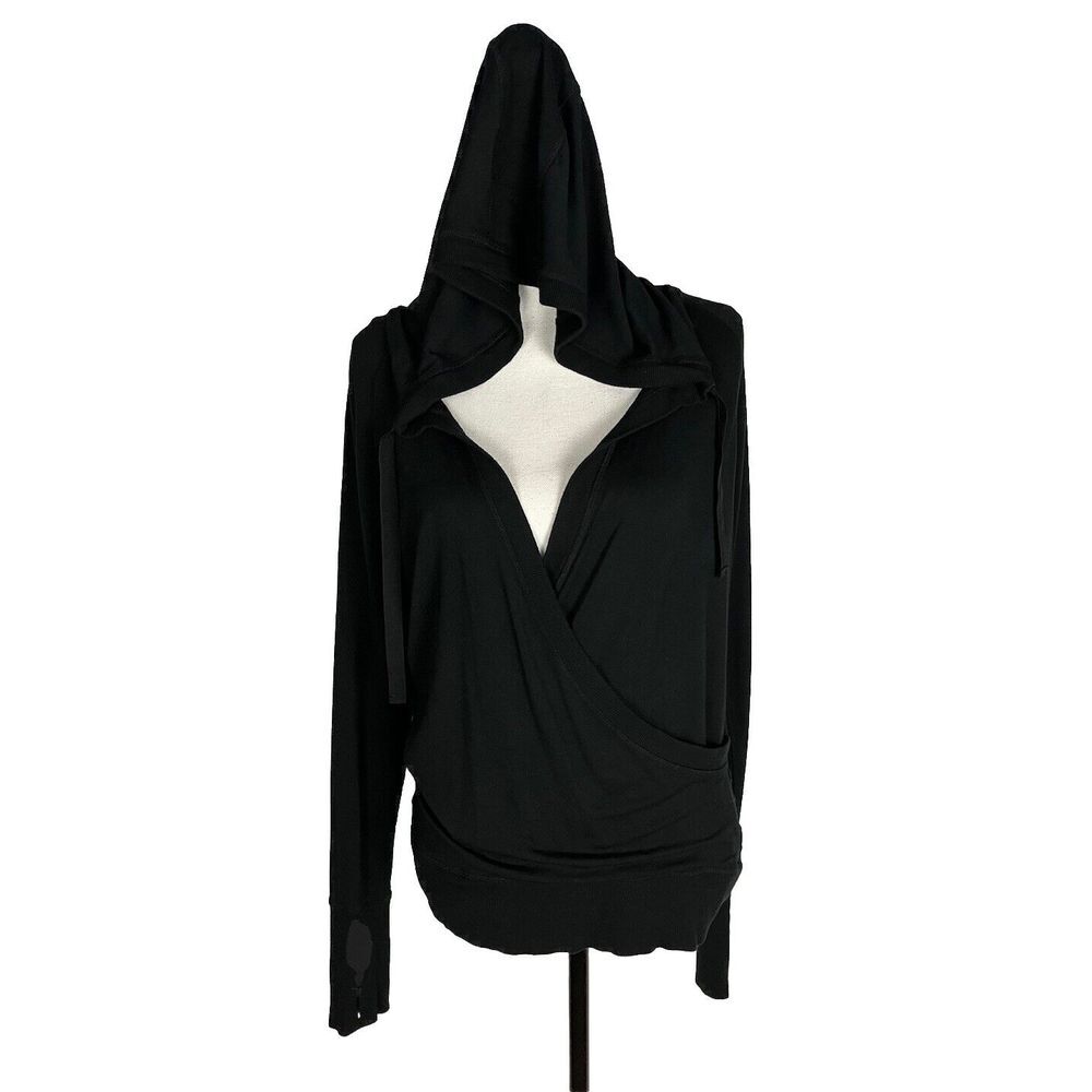 Athleta Inner Twist Hoodie Black Wrap Pullover Size‎ M Thumb Hole